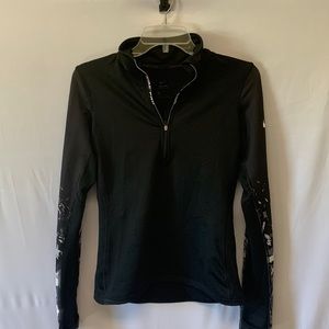 Womens black Nike pro hyper warm quarter zip pullover